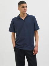 Ladda upp bild till gallerivisning, model_shot-front
