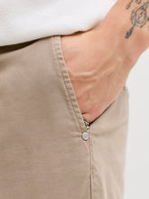 Ladda upp bild till gallerivisning, model_shot-detail
