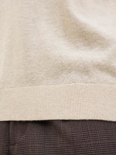 Ladda upp bild till gallerivisning, model_shot-detail

