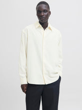 Ladda upp bild till gallerivisning, model_shot-front
