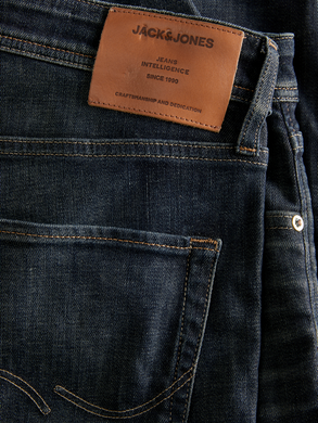 model_shot-detail