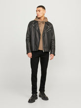 Ladda upp bild till gallerivisning, model_shot-front_full

