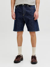 Ladda upp bild till gallerivisning, model_shot-front
