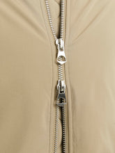 Ladda upp bild till gallerivisning, model_shot-detail
