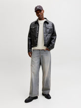 Ladda upp bild till gallerivisning, model_shot-front_full
