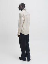 Ladda upp bild till gallerivisning, model_shot-back
