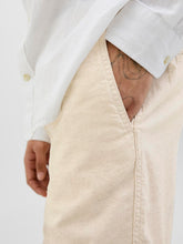 Ladda upp bild till gallerivisning, model_shot-detail
