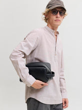 Ladda upp bild till gallerivisning, model_shot-front
