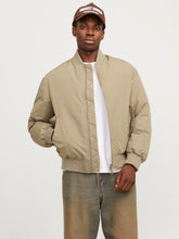 Ladda upp bild till gallerivisning, model_shot-front
