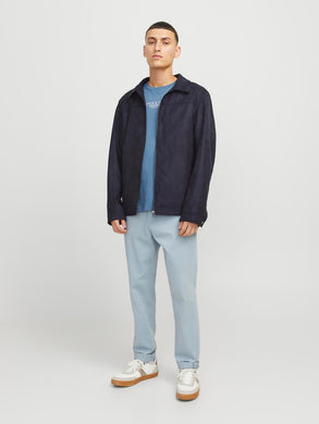 model_shot-front_full