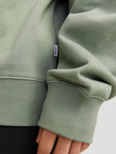Ladda upp bild till gallerivisning, model_shot-detail
