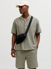 Ladda upp bild till gallerivisning, model_shot-front
