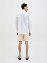 Ladda upp bild till gallerivisning, model_shot-back
