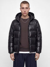 Ladda upp bild till gallerivisning, model_shot-front
