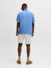 Ladda upp bild till gallerivisning, model_shot-back
