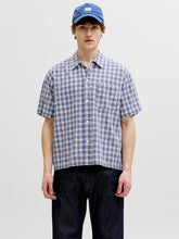 Ladda upp bild till gallerivisning, model_shot-front
