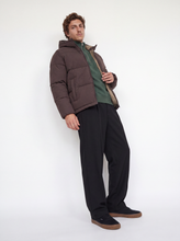 Ladda upp bild till gallerivisning, model_shot-creative
