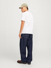 Ladda upp bild till gallerivisning, model_shot-back
