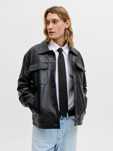 Ladda upp bild till gallerivisning, model_shot-front
