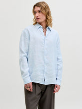 Ladda upp bild till gallerivisning, model_shot-front
