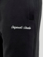 Ladda upp bild till gallerivisning, model_shot-detail
