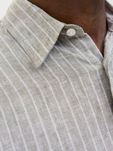 Ladda upp bild till gallerivisning, model_shot-detail

