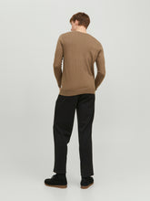 Ladda upp bild till gallerivisning, JJEEMIL Pullover - Otter
