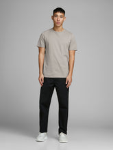 Ladda upp bild till gallerivisning, JJEORGANIC T-Shirt - crockery
