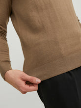 Ladda upp bild till gallerivisning, JJEEMIL Pullover - Otter
