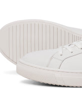 Ladda upp bild till gallerivisning, JFWRADCLIFFE Sneakers - White
