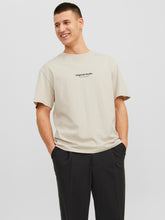 Ladda upp bild till gallerivisning, JORVESTERBRO T-Shirt - Moonbeam
